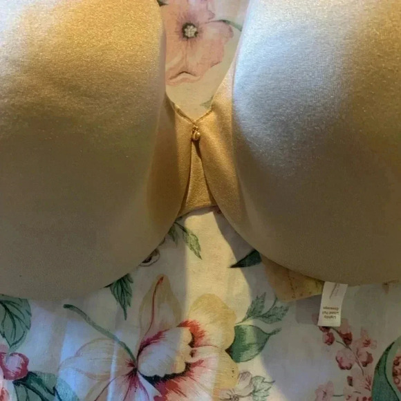 Cacique Womenβs Tan Bra Size 38DDD - Picture 9 of 16